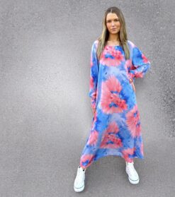 Dreamy dress - blå/rosa en i lager