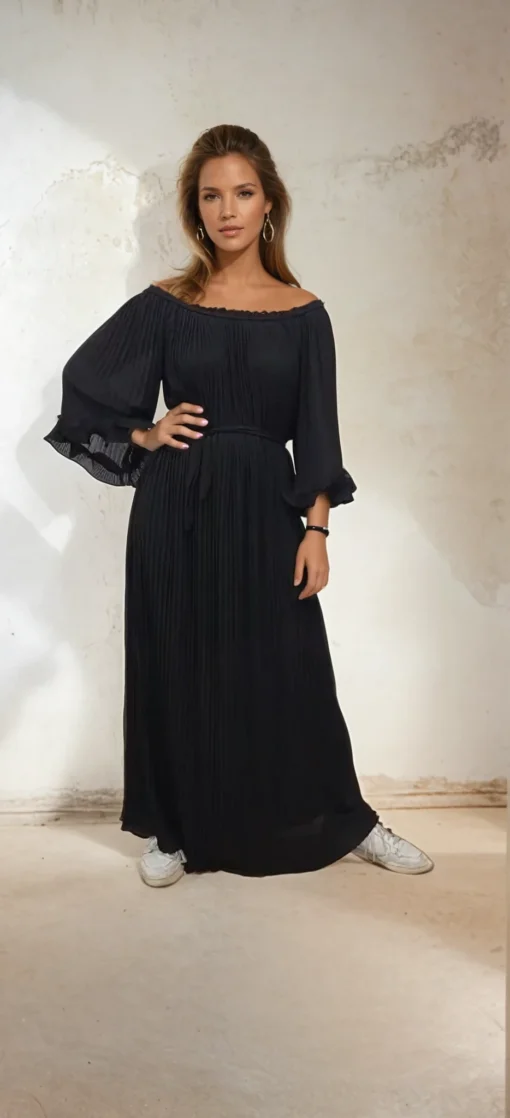 Château de Perle longdress -Black  kommer in ons