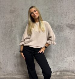 *höstnyhet Malva våg ärm-Beige