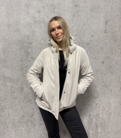 Kia, höst/vinter jacka - beige