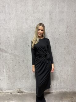 Isolde wrap dress Black